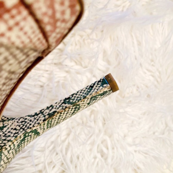 JIMMY CHOO Embossed Snakeskin Platform Pumps - Picture 7 of 7